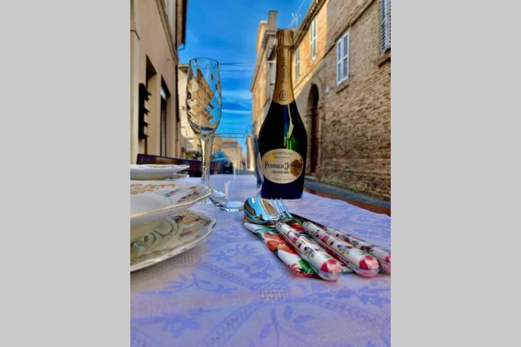 Monterubbiano La Grotta - Casa Con Grotta Sotterranea 아파트 외부 사진